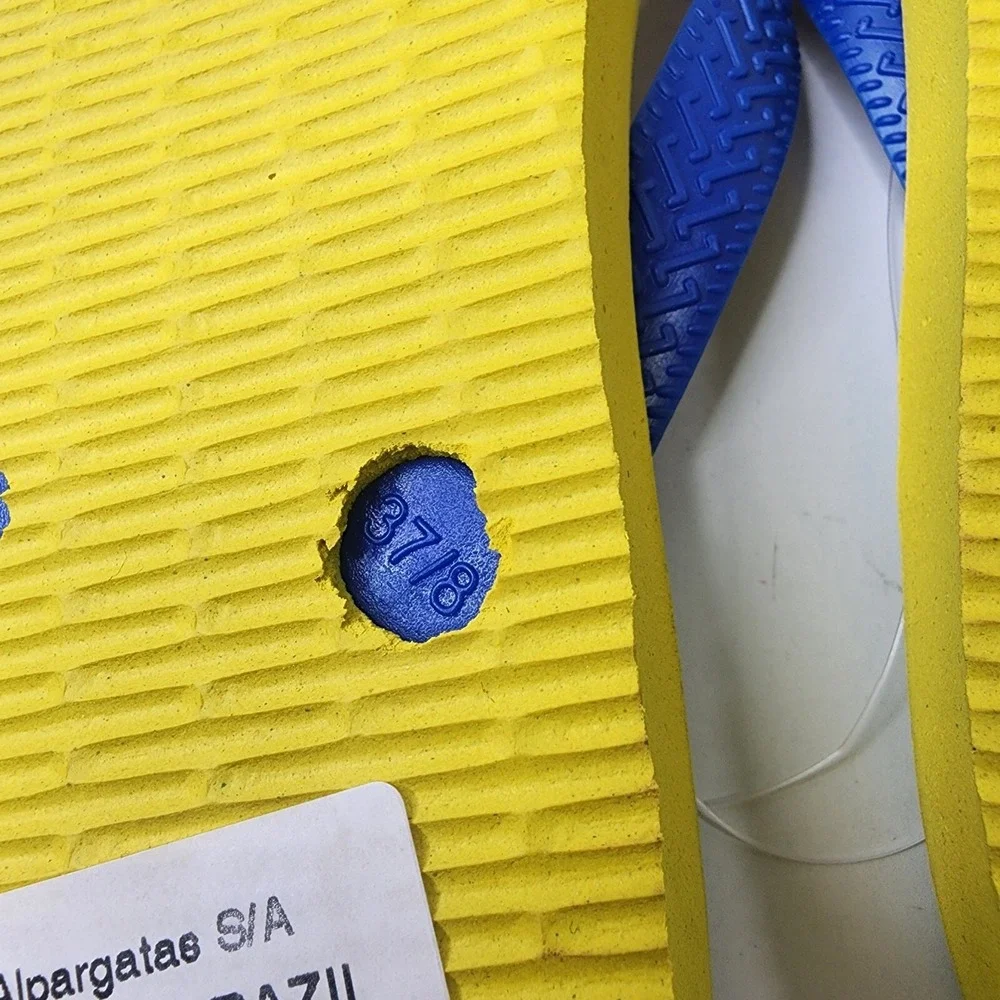 Havaianas The Simpsons Flip Flops Men's 6/7 EUR 39/40 Cit Yellow $34 MSRP NWT